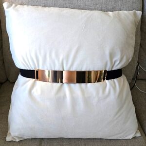 34in chrome strechy belt